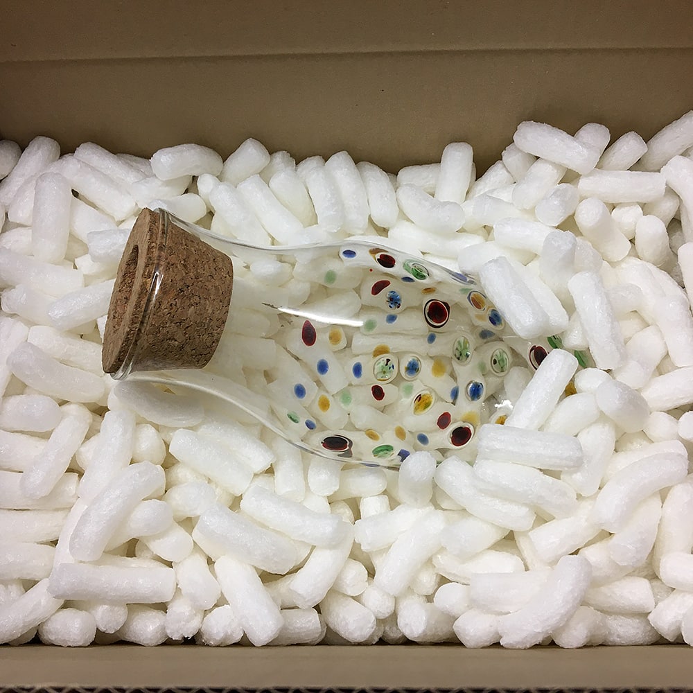 Benefits of Dissolvable & Biodegradable Packing Peanuts Voidfill